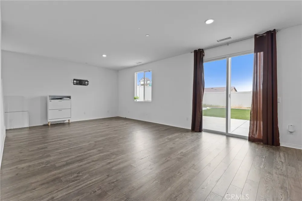 14059 Hera Place Beaumont, CA 92223