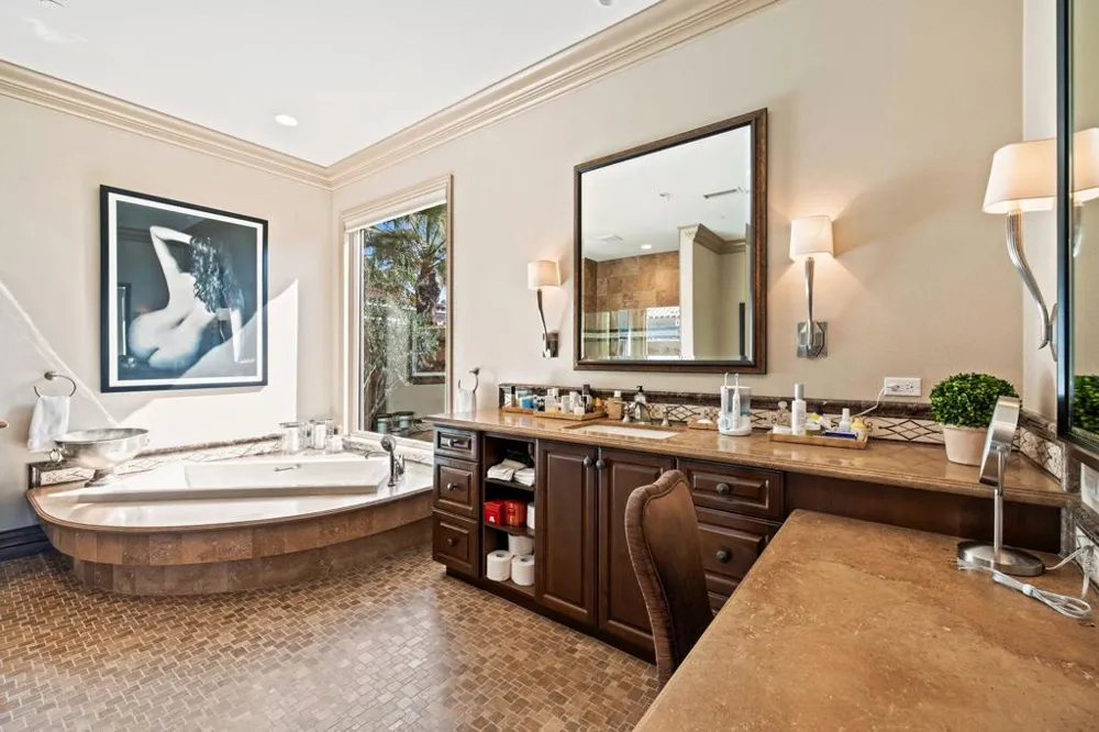 75741 Via Stia Indian Wells, CA 92210