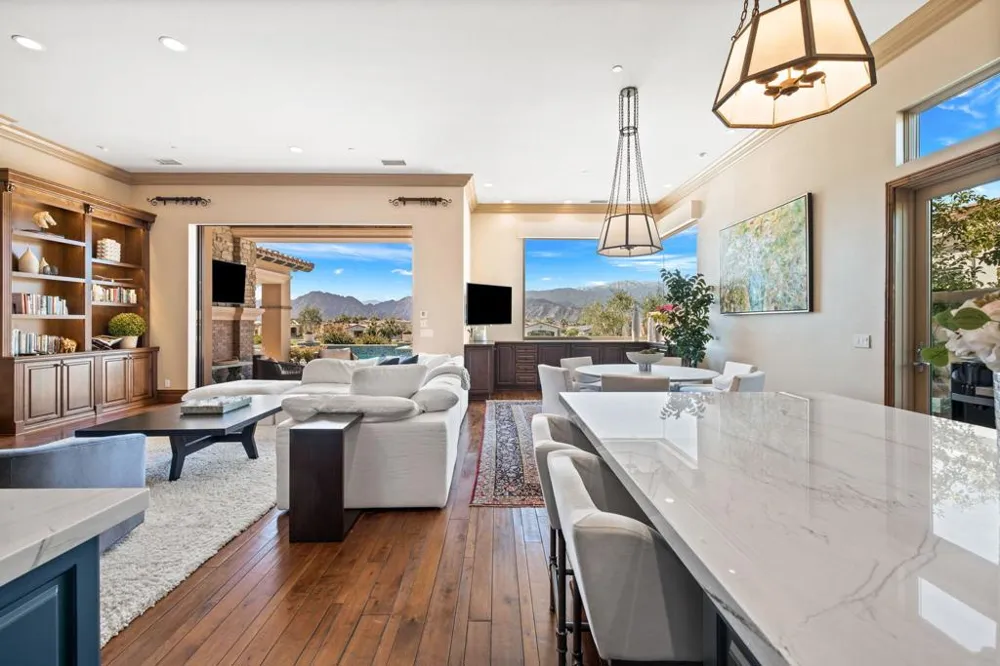 75741 Via Stia Indian Wells, CA 92210