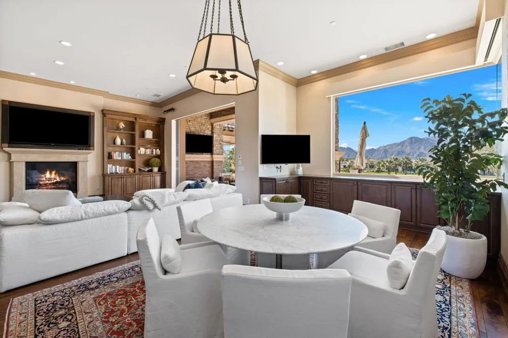 75741 Via Stia Indian Wells, CA 92210