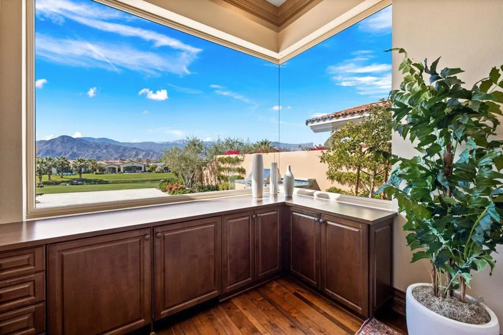 75741 Via Stia Indian Wells, CA 92210
