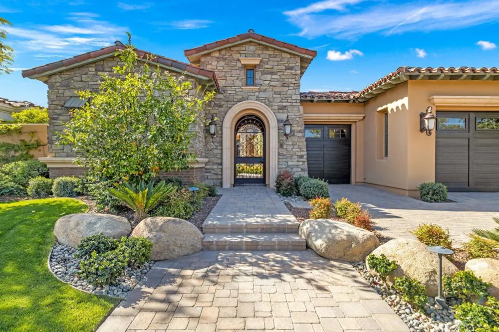 75741 Via Stia Indian Wells, CA 92210