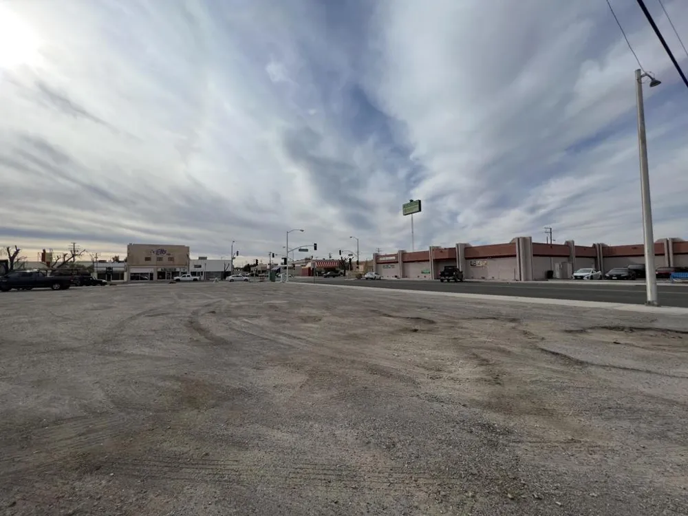 Hobsonway Blythe, CA 92225