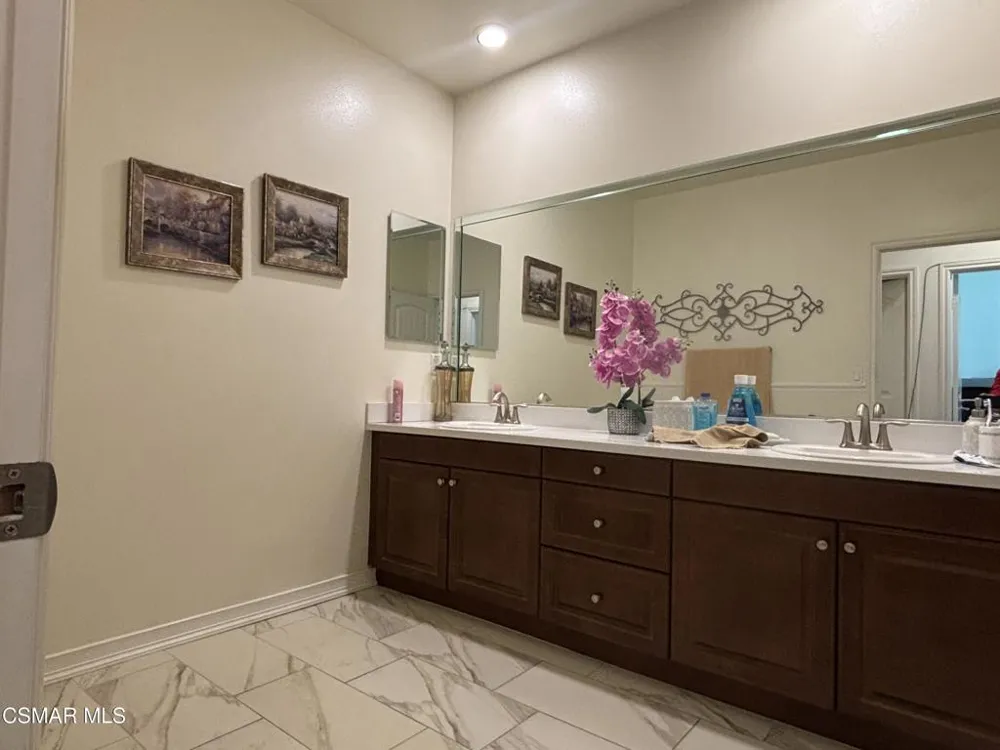 262 Talbert Avenue Simi Valley, CA 93065