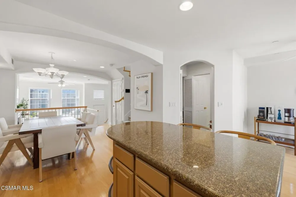 4106 W Kling Street Burbank, CA 91505