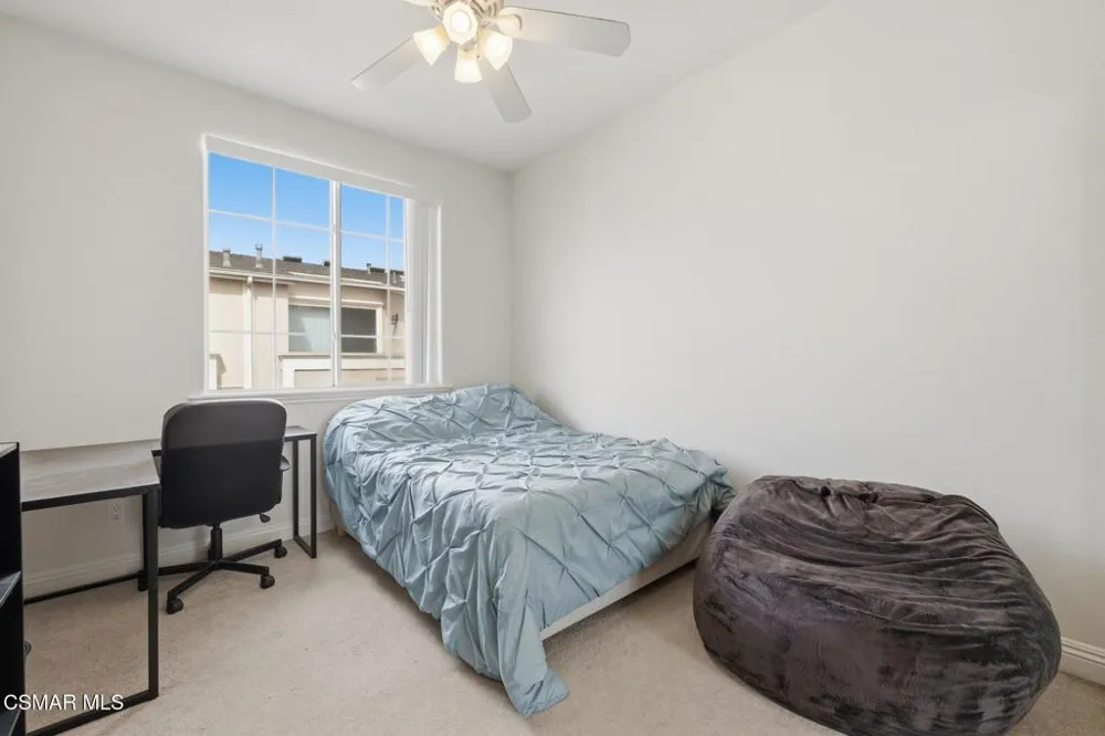 4106 W Kling Street Burbank, CA 91505
