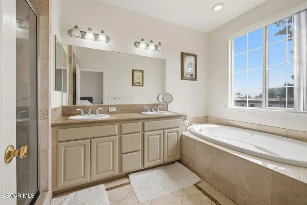 4106 W Kling Street Burbank, CA 91505