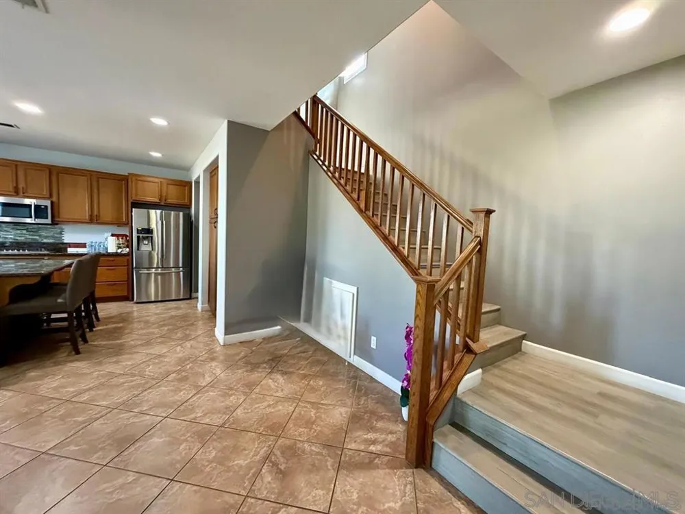 2297 treetop lane Chula Vista, CA 91915