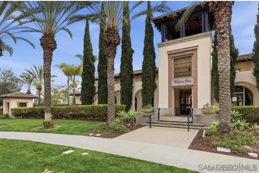 2297 treetop lane Chula Vista, CA 91915