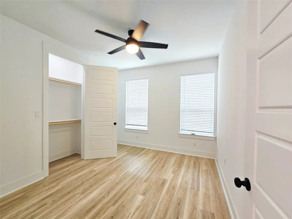 206 S Village Way #203 Lewisville, TX 75057