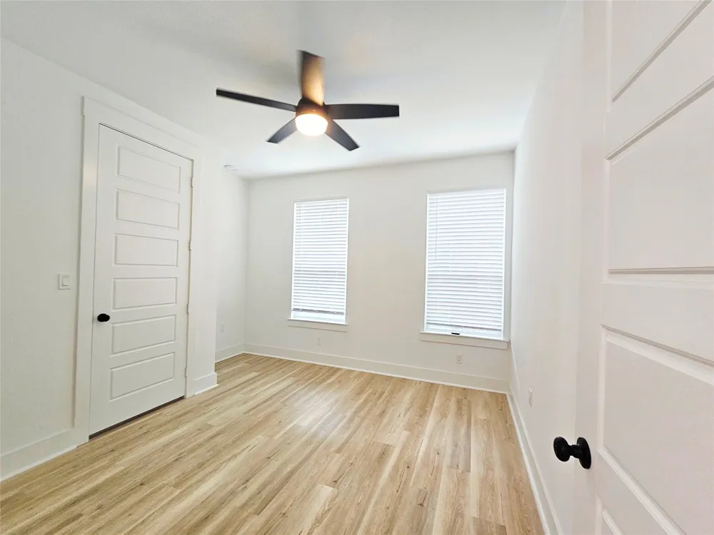 206 S Village Way #203 Lewisville, TX 75057