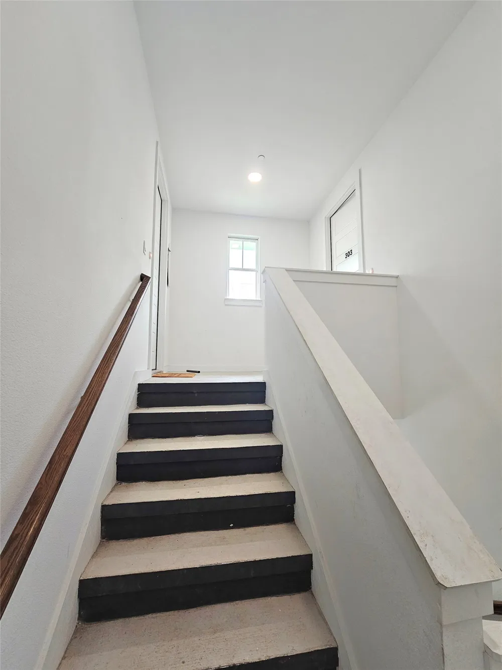 206 S Village Way #203 Lewisville, TX 75057