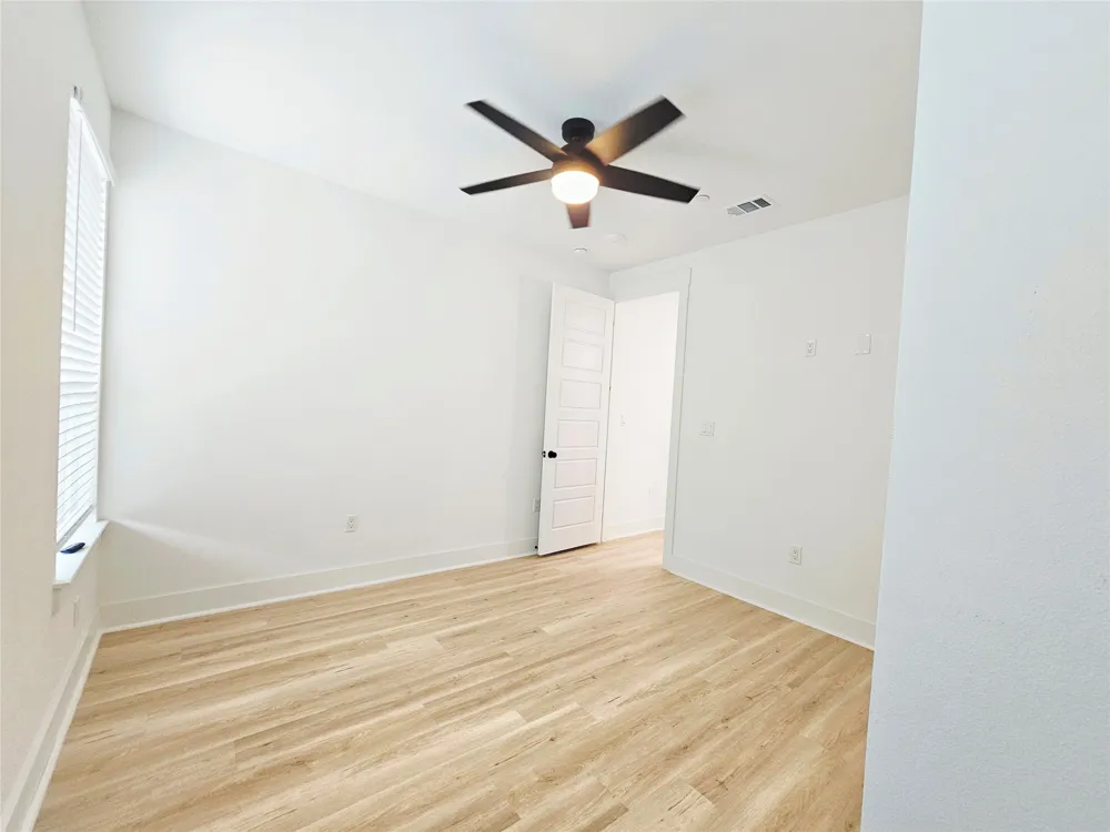 206 S Village Way #203 Lewisville, TX 75057