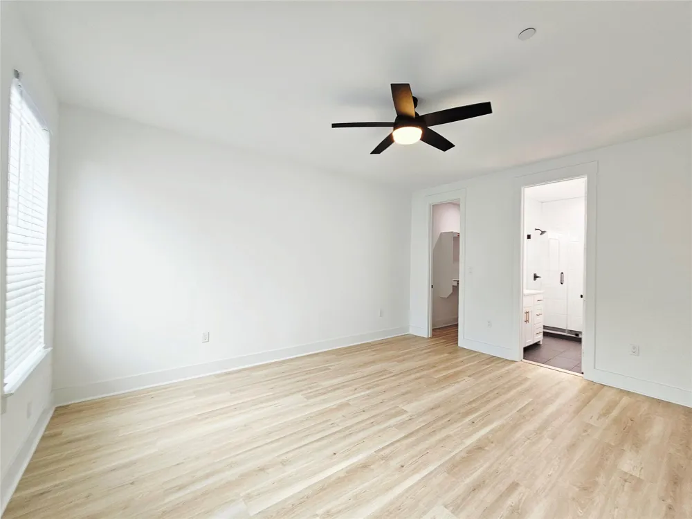 206 S Village Way #203 Lewisville, TX 75057