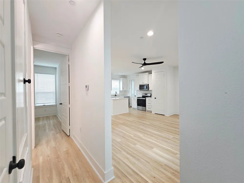 206 S Village Way #203 Lewisville, TX 75057