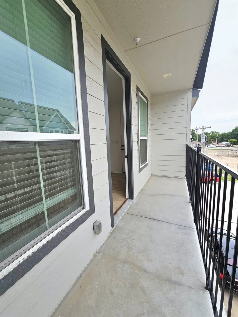 206 S Village Way #203 Lewisville, TX 75057