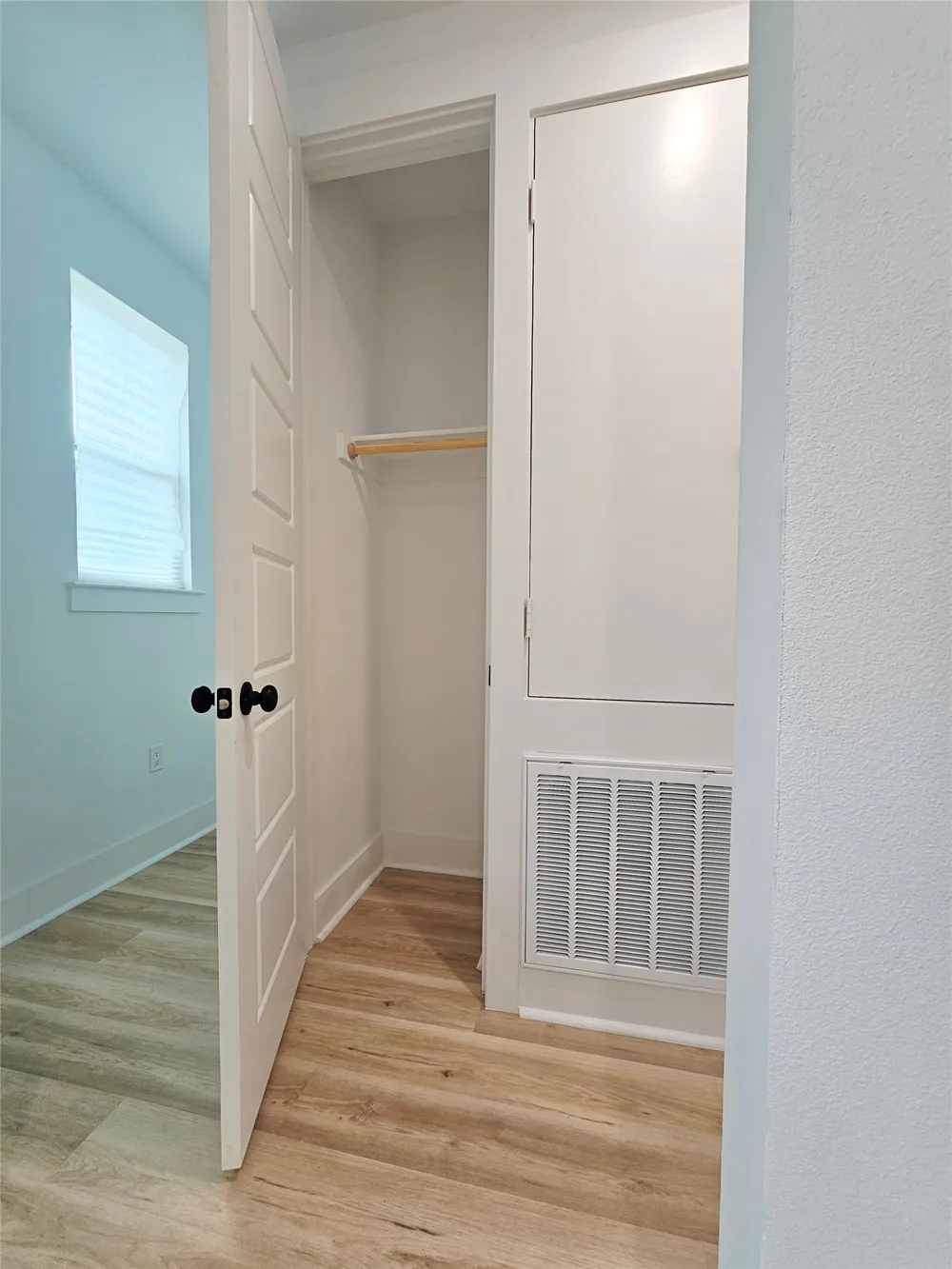 206 S Village Way #203 Lewisville, TX 75057