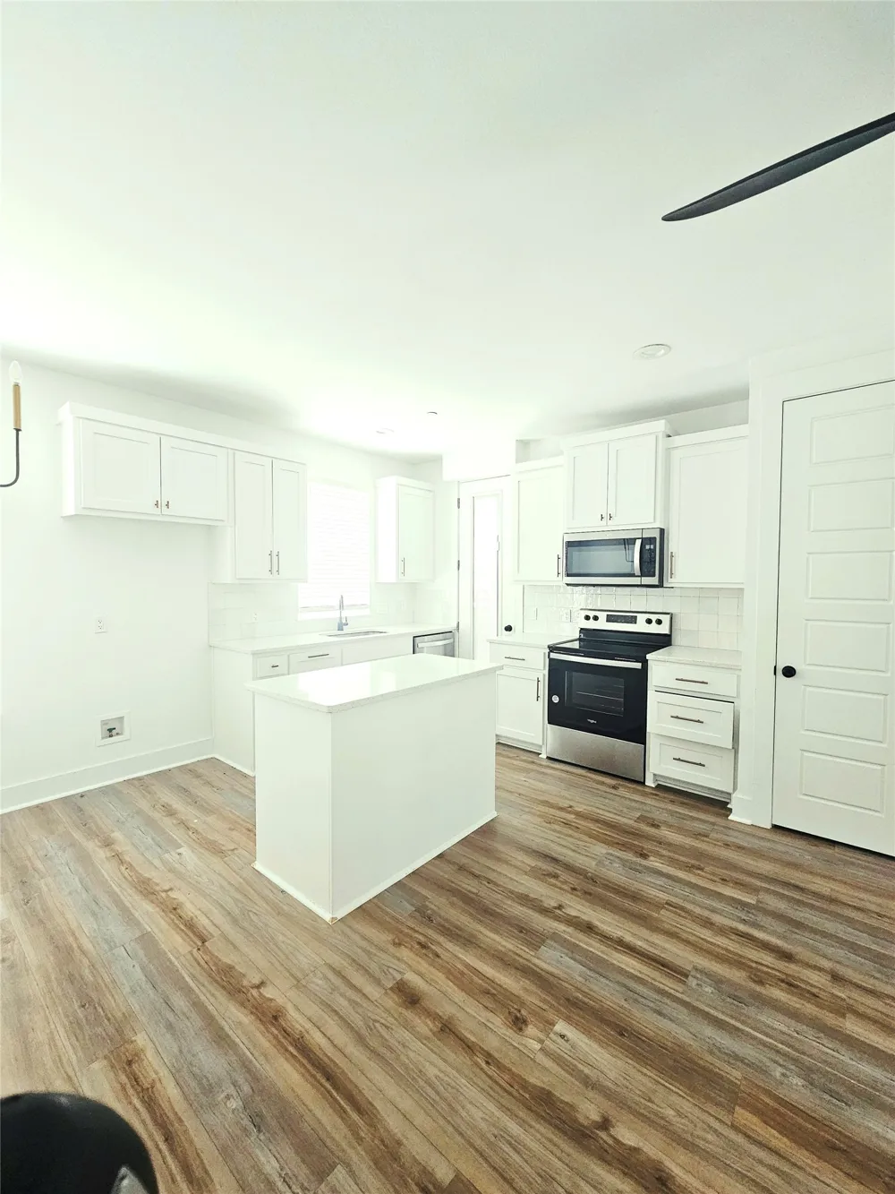 206 S Village Way #203 Lewisville, TX 75057
