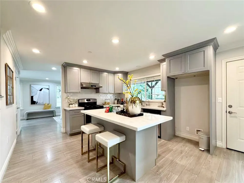 3730 Puente Baldwin Park, CA 91706