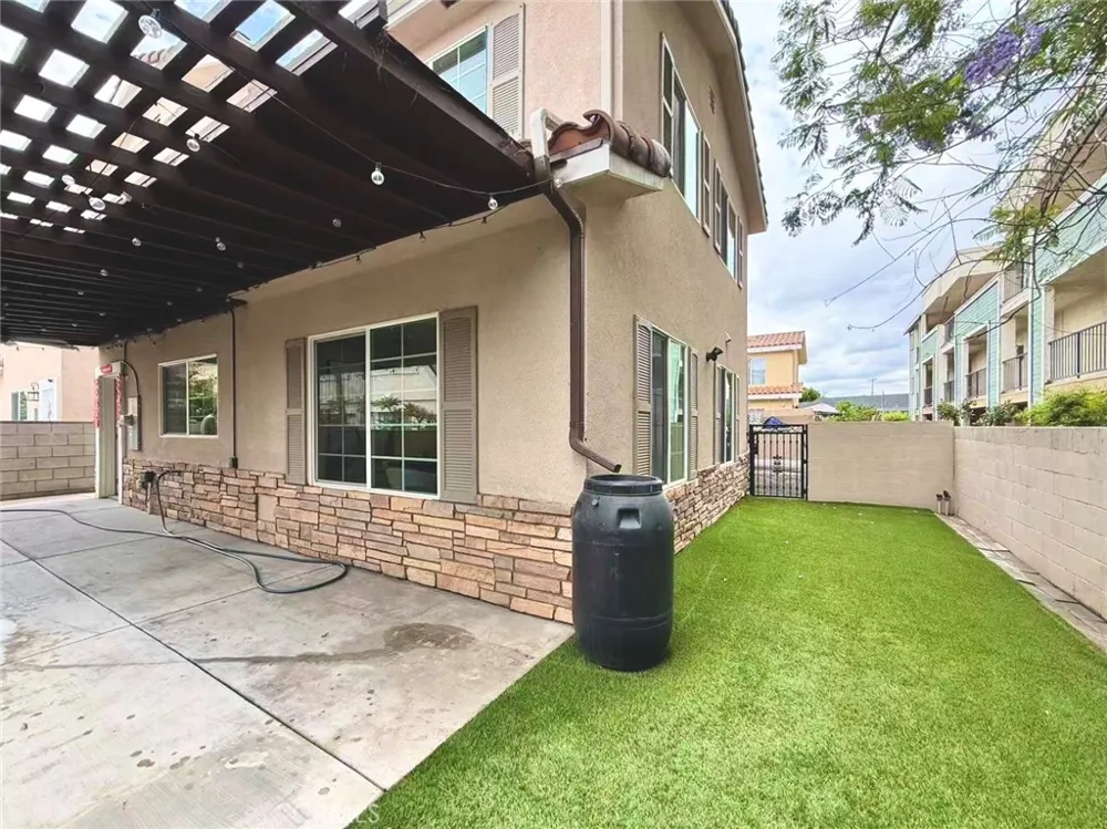 3730 Puente Baldwin Park, CA 91706