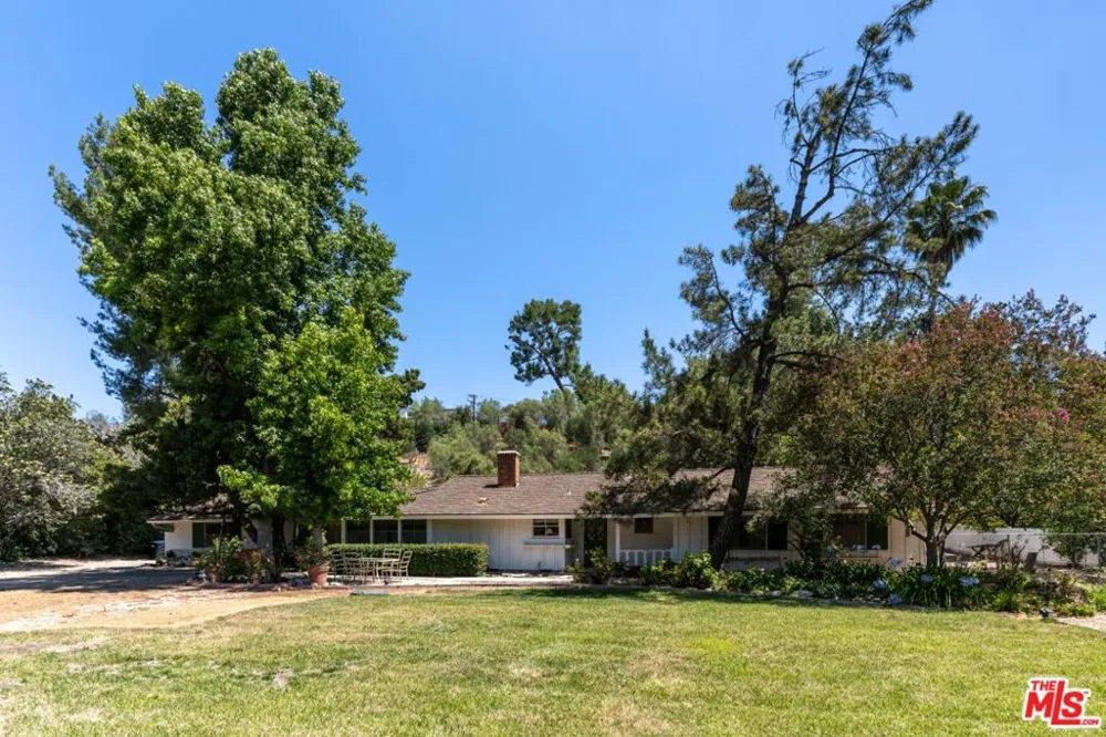 23909 Long Valley Road Hidden Hills, CA 91302