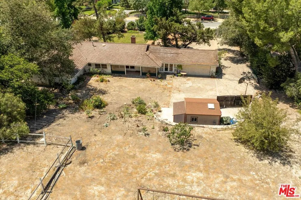 23909 Long Valley Road Hidden Hills, CA 91302