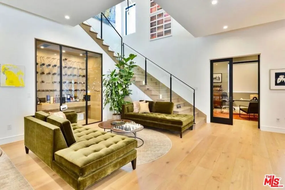 13020 Greenleaf Street Studio City, CA 91604