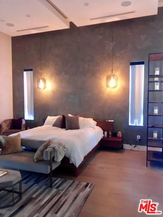 13020 Greenleaf Street Studio City, CA 91604