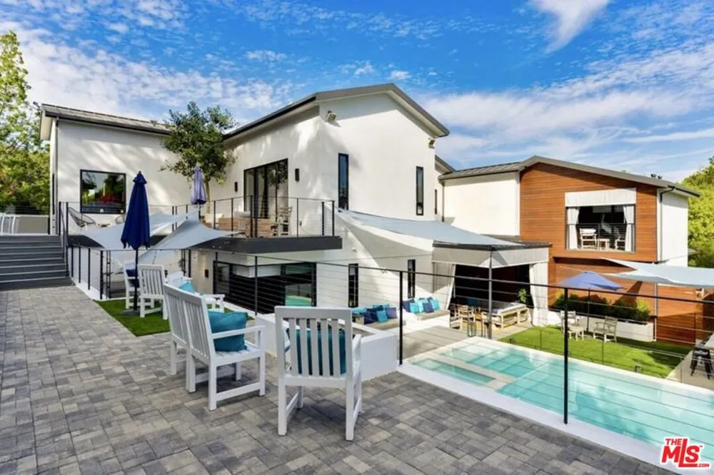 13020 Greenleaf Street Studio City, CA 91604