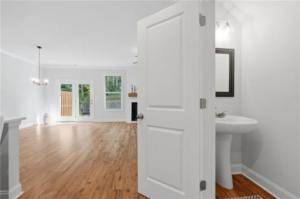 5115 Hillington Way Sugar Hill, GA 30518