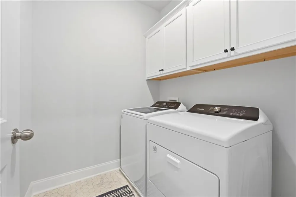 5115 Hillington Way Sugar Hill, GA 30518