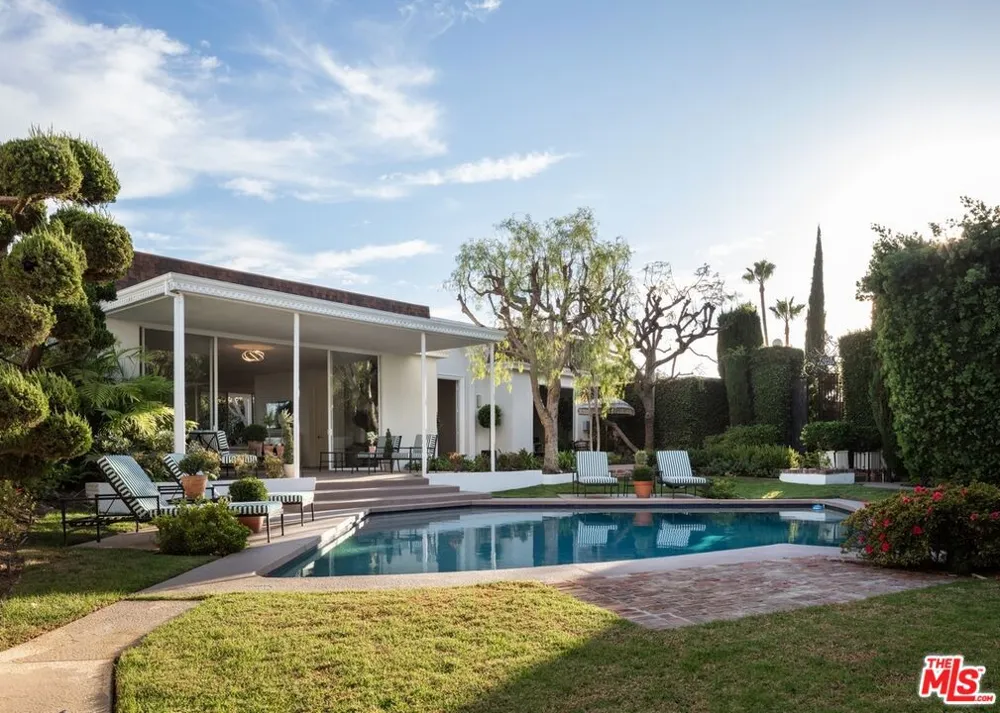 510 Stonewood Drive Beverly Hills, CA 90210