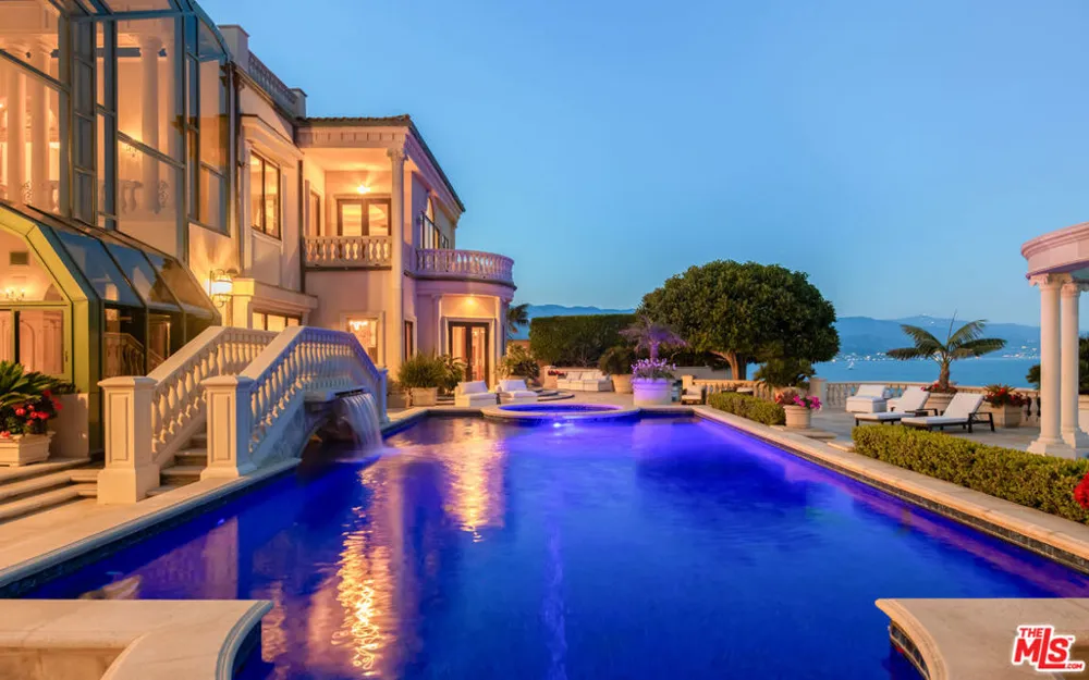 28824 Cliffside Drive Malibu, CA 90265