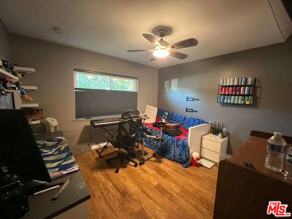 17014 Rinaldi Street Granada Hills, CA 91344