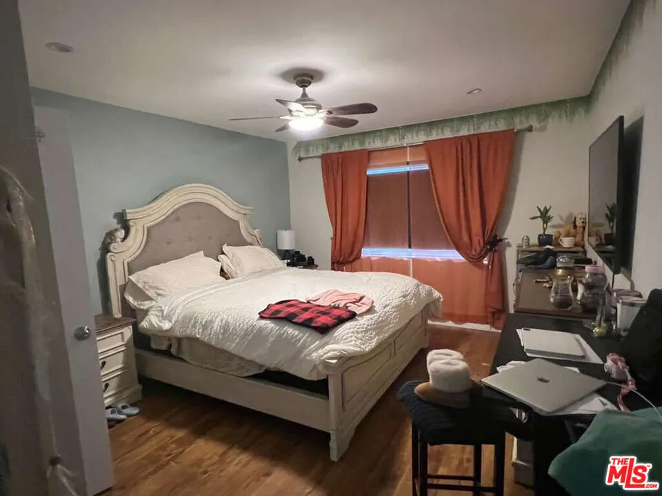 17014 Rinaldi Street Granada Hills, CA 91344