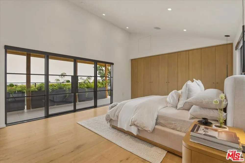 3211 Padaro Lane Carpinteria, CA 93013