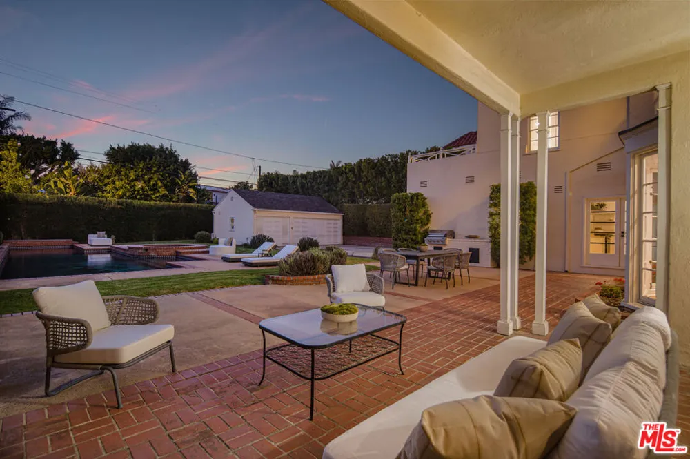 625 Sierra Drive Beverly Hills, CA 90210