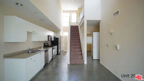 922 W 23Rd Street #209