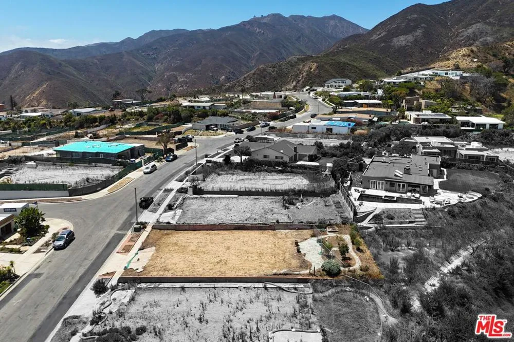 3624 Surfwood Road Malibu, CA 90265