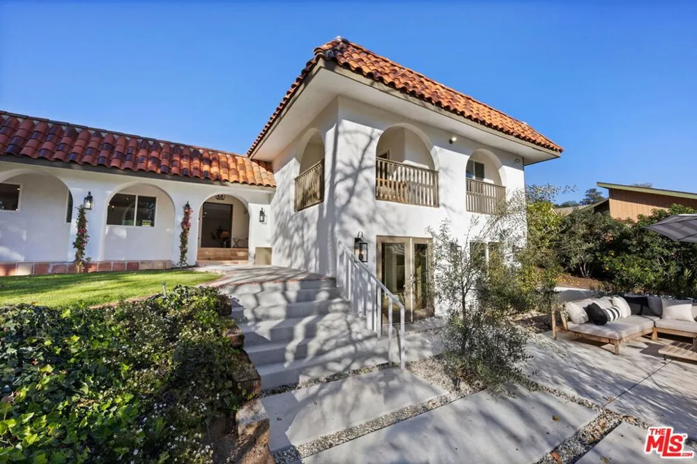 431 Montana Circle Ojai, CA 93023