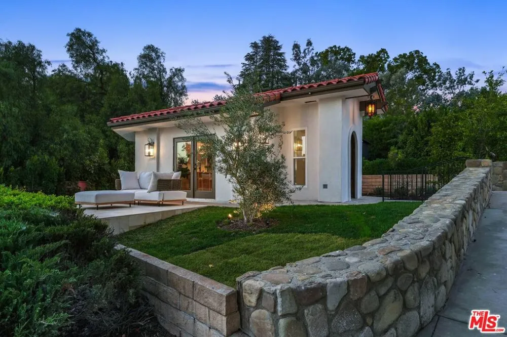 431 Montana Circle Ojai, CA 93023