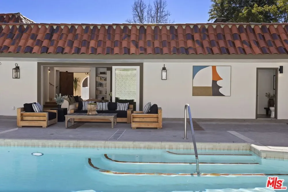 431 Montana Circle Ojai, CA 93023