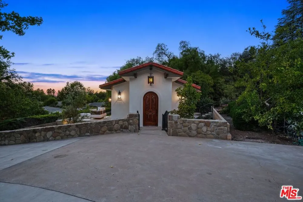 431 Montana Circle Ojai, CA 93023