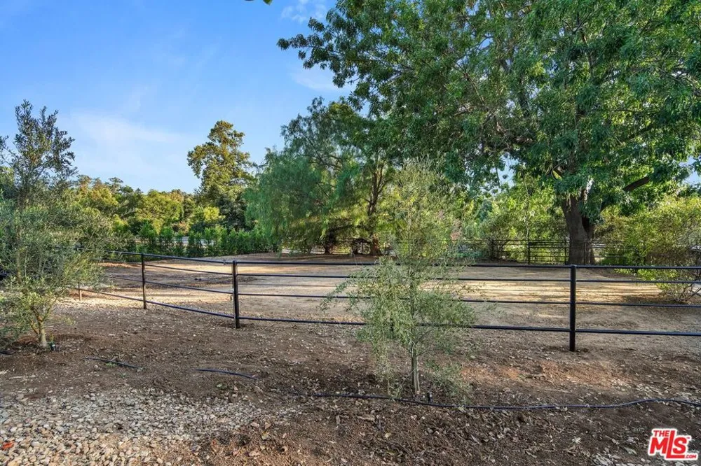431 Montana Circle Ojai, CA 93023