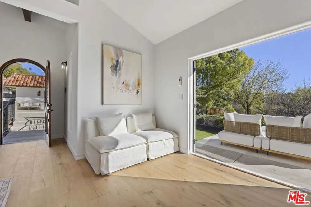 431 Montana Circle Ojai, CA 93023