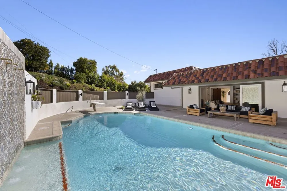 431 Montana Circle Ojai, CA 93023
