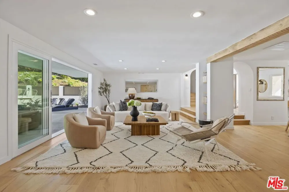 431 Montana Circle Ojai, CA 93023