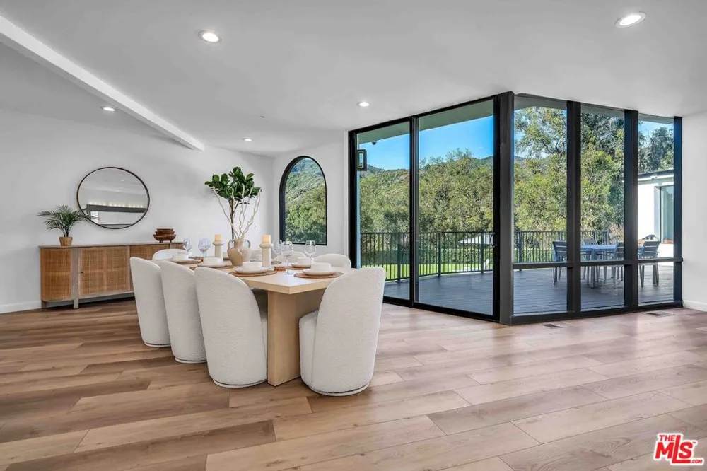 350 Bellino Drive Pacific Palisades, CA 90272