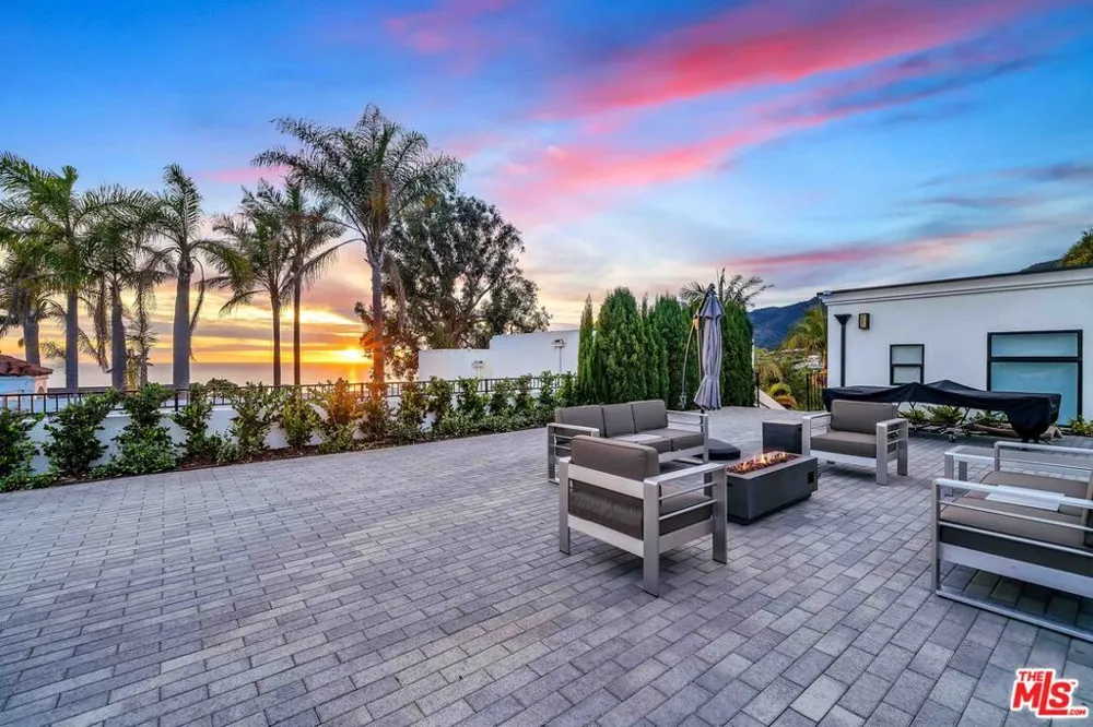 350 Bellino Drive Pacific Palisades, CA 90272