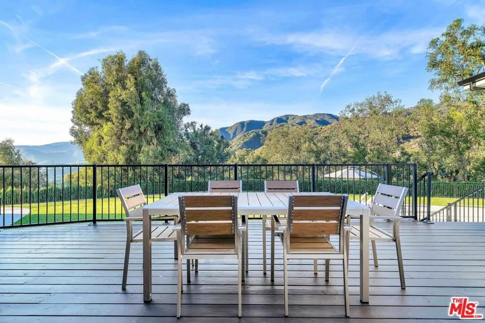 350 Bellino Drive Pacific Palisades, CA 90272
